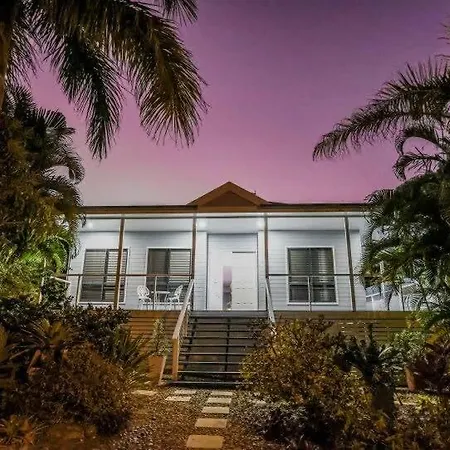 Agnes Bliss - Stunning, Central Four-Bedroom Beach House In Sunny Agnes Water Exterior photo