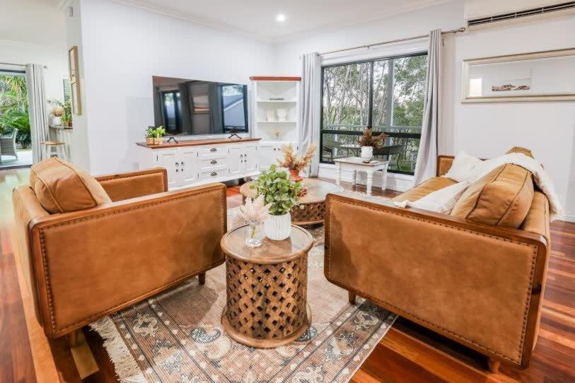 Agnes Bliss - Stunning, Four-bedroom House In Sunny Holiday home